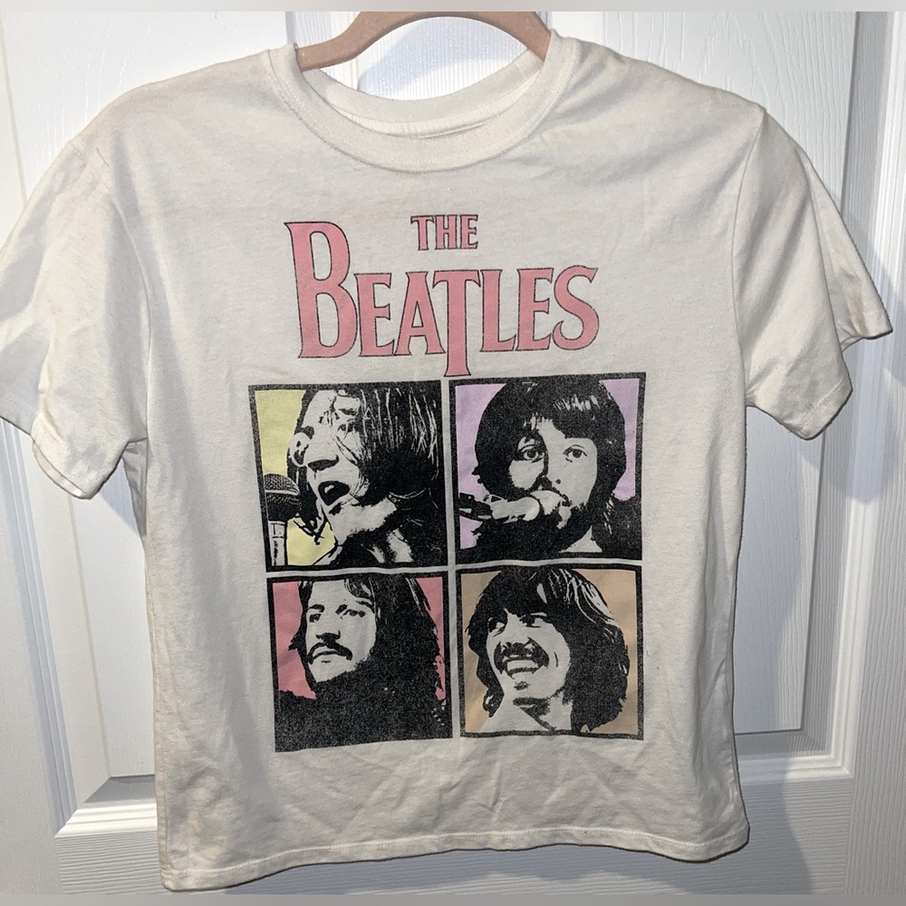 The Beatles girls Medium 8 short sleeve tee shirt white pink